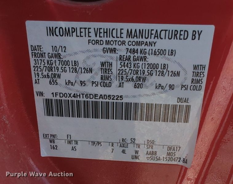 image for item NG9483 2013 Ford  F450 Super Duty SuperCab flatbed truck