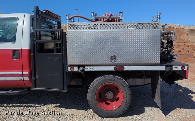 image for item NG9484 2005 Ford  F550 brush fire truck