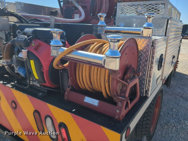 image for item NG9484 2005 Ford  F550 brush fire truck