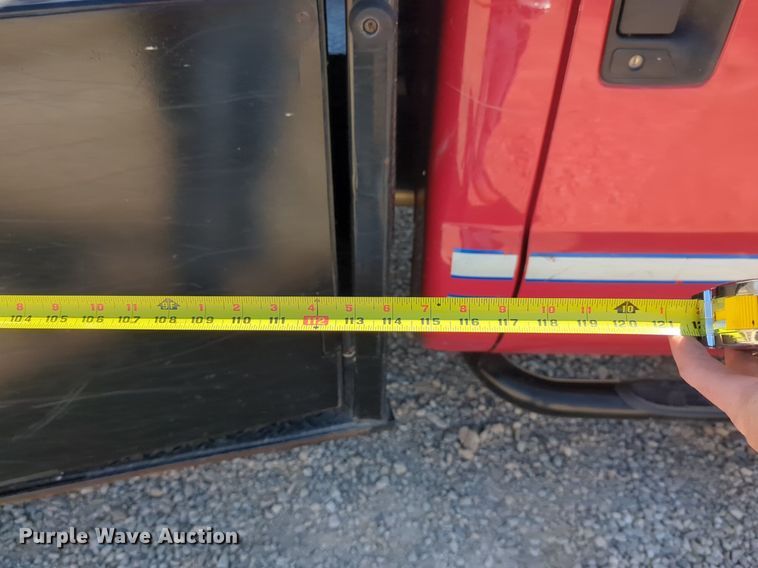 image for item NG9484 2005 Ford  F550 brush fire truck