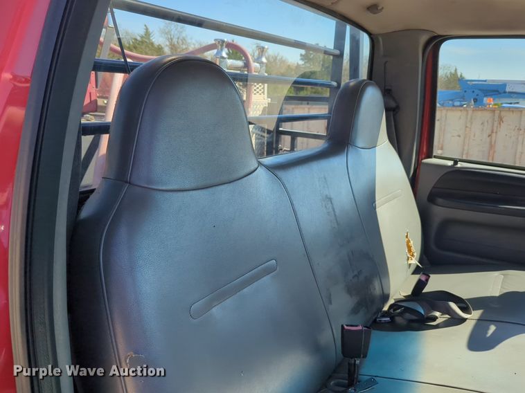 image for item NG9484 2005 Ford  F550 brush fire truck