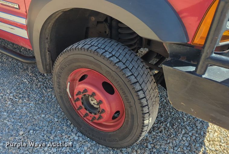 image for item NG9484 2005 Ford  F550 brush fire truck