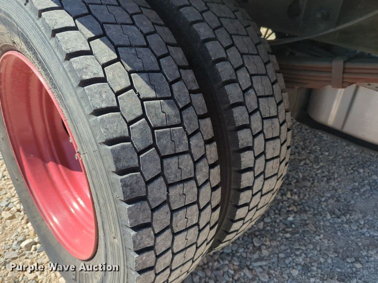 image for item NG9484 2005 Ford  F550 brush fire truck