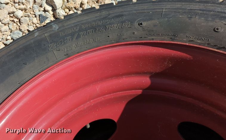 image for item NG9484 2005 Ford  F550 brush fire truck