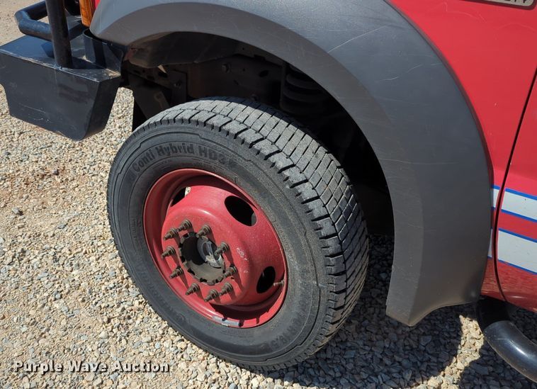 image for item NG9484 2005 Ford  F550 brush fire truck