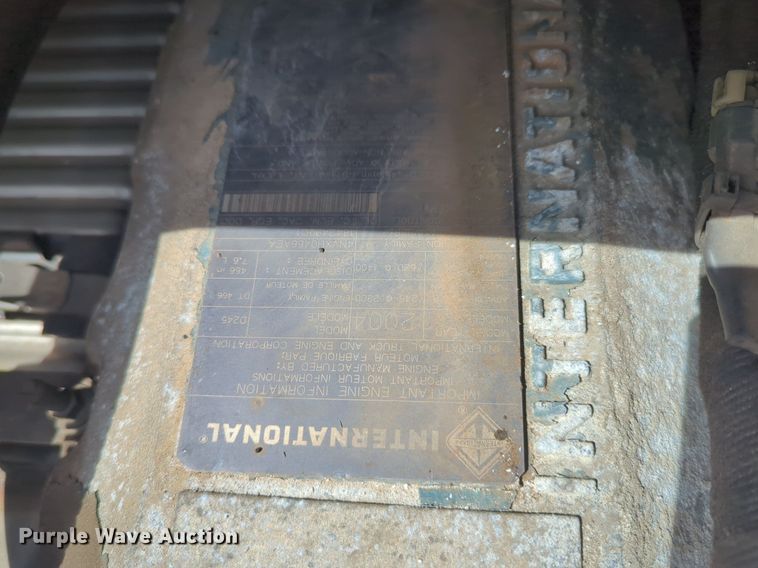 image for item NG9488 2005 International  4300 bucket truck