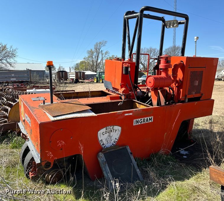 image for item NH9037 Ingram 9-2800-PA pneumatic roller