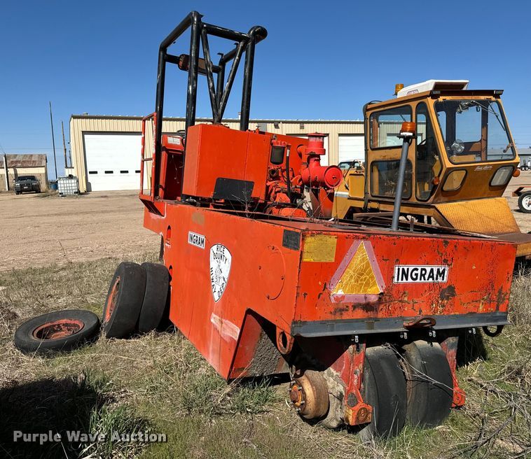 image for item NH9037 Ingram 9-2800-PA pneumatic roller