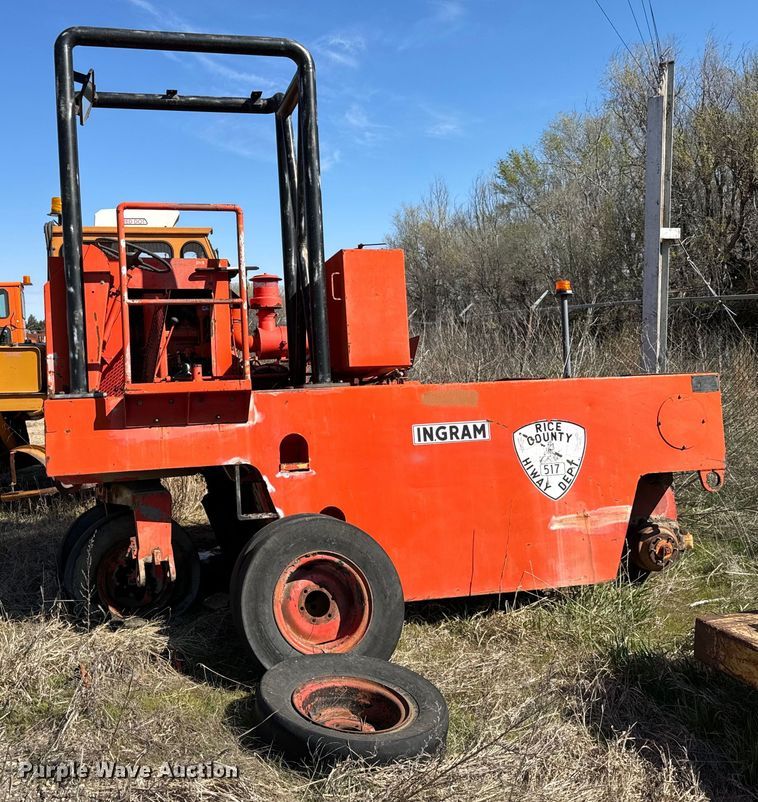 image for item NH9037 Ingram 9-2800-PA pneumatic roller