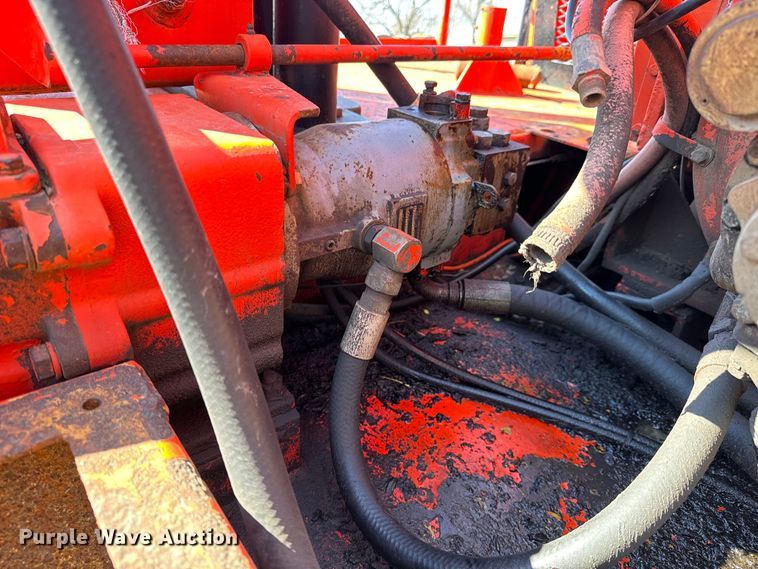 image for item NH9037 Ingram 9-2800-PA pneumatic roller