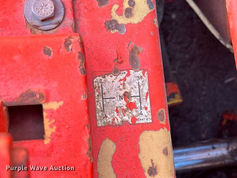 image for item NH9037 Ingram 9-2800-PA pneumatic roller