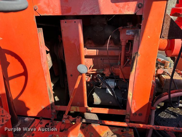 image for item NH9037 Ingram 9-2800-PA pneumatic roller