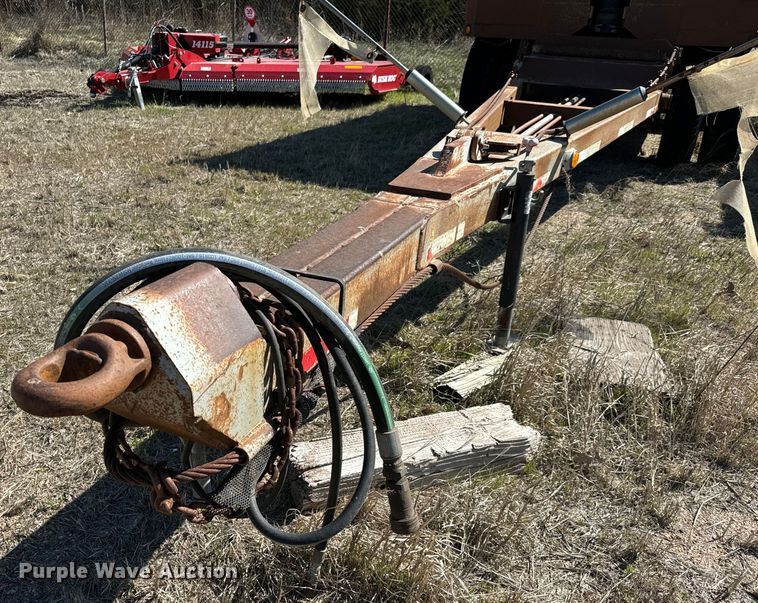 image for item NH9038 2005 Cornhusker  800R-2805-656 end dump pup trailer