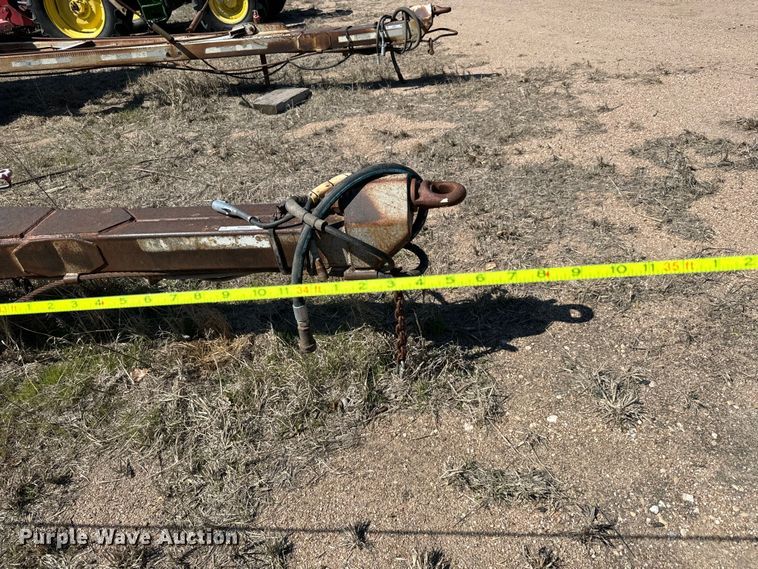 image for item NH9040 2002 Cornhusker  800R-32102-584 end dump pup trailer