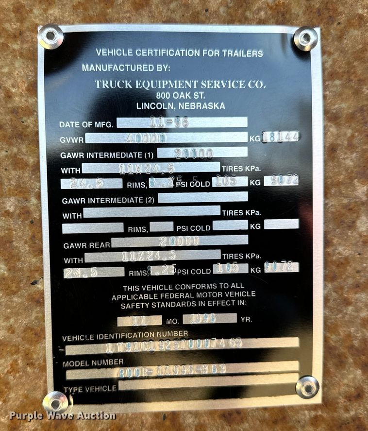 image for item NH9041 1996 Cornhusker  800R-11996-363 end dump pup trailer