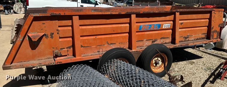 image for item NH9078 Du-Al 600 manure spreader