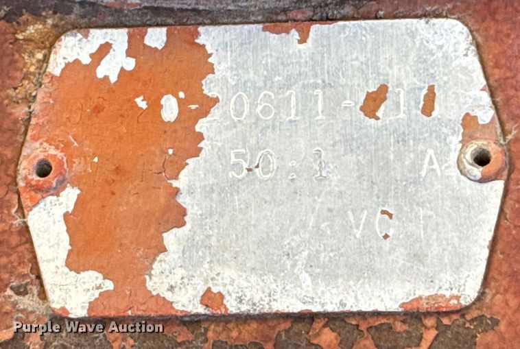 image for item NH9078 Du-Al 600 manure spreader