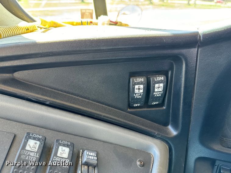 image for item NH9079 2008 International  CE200 school bus