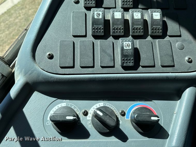 image for item NH9079 2008 International  CE200 school bus