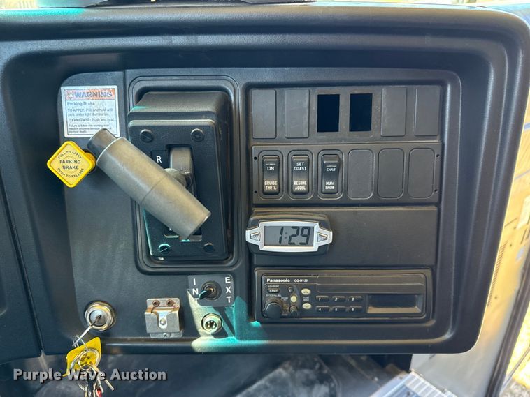 image for item NH9079 2008 International  CE200 school bus