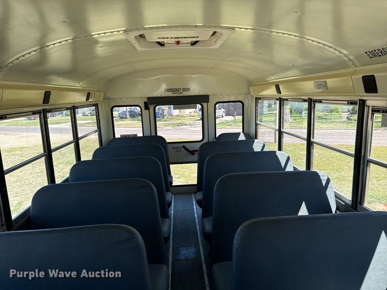 image for item NH9079 2008 International  CE200 school bus