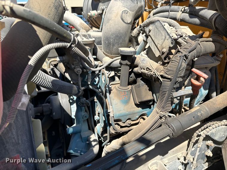 image for item NH9079 2008 International  CE200 school bus