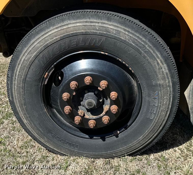 image for item NH9079 2008 International  CE200 school bus