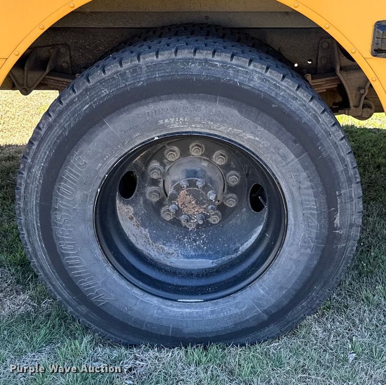 image for item NH9079 2008 International  CE200 school bus