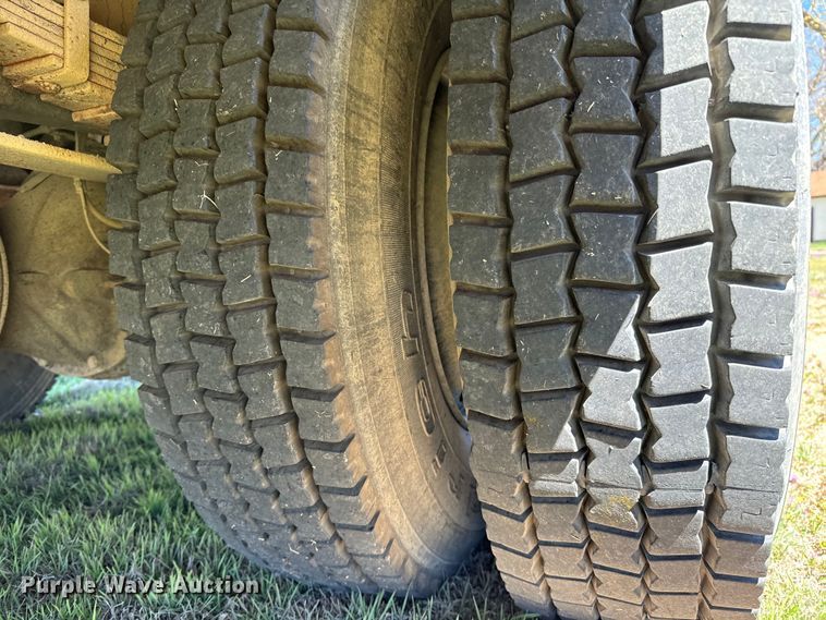 image for item NH9079 2008 International  CE200 school bus