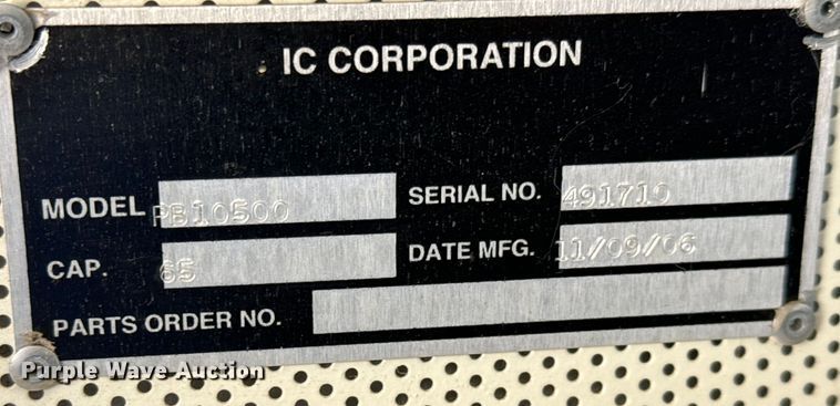 image for item NH9079 2008 International  CE200 school bus