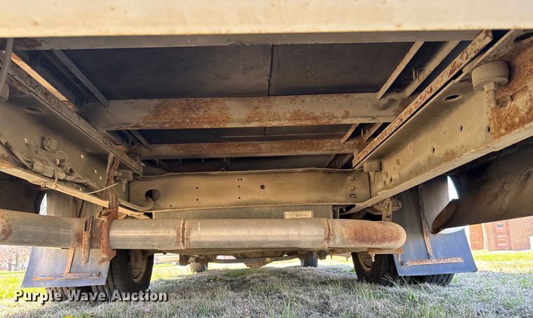 image for item NH9080 2008 Eldorado National Aerotech  shuttle bus