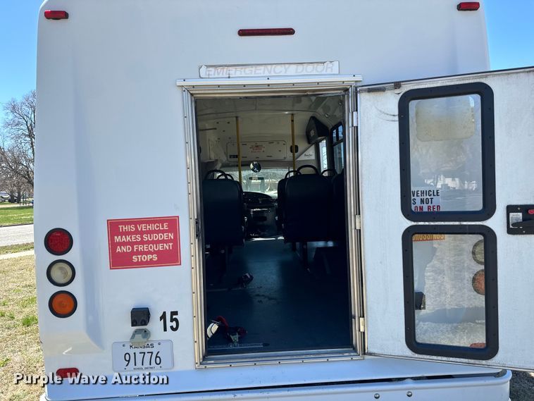 image for item NH9080 2008 Eldorado National Aerotech  shuttle bus