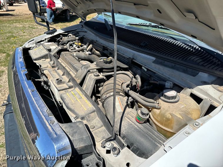 image for item NH9080 2008 Eldorado National Aerotech  shuttle bus