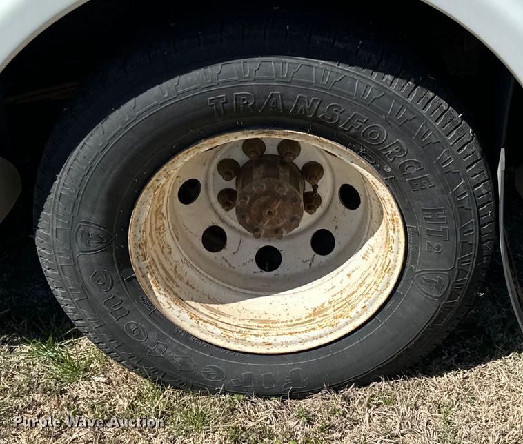 image for item NH9080 2008 Eldorado National Aerotech  shuttle bus