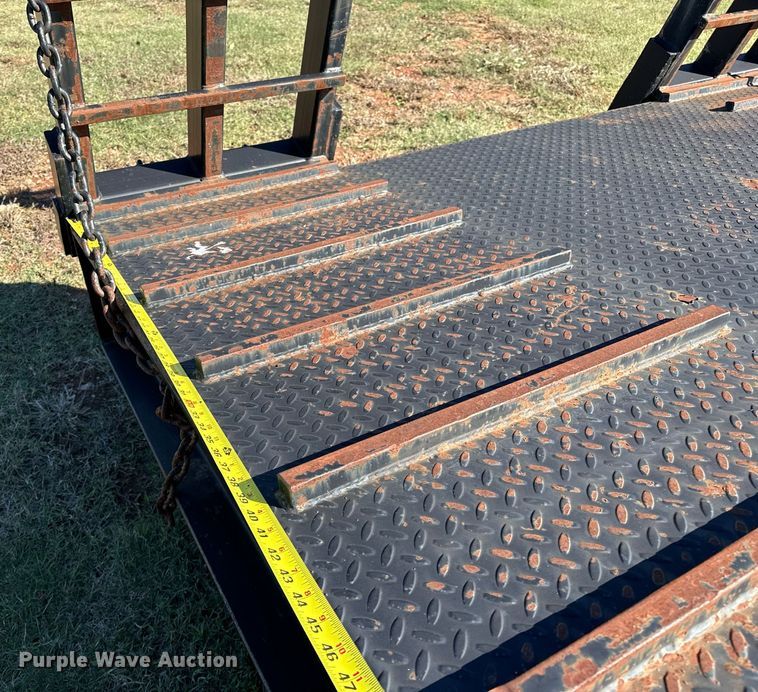 image for item NQ9524 1975 Lowboy equipment trailer