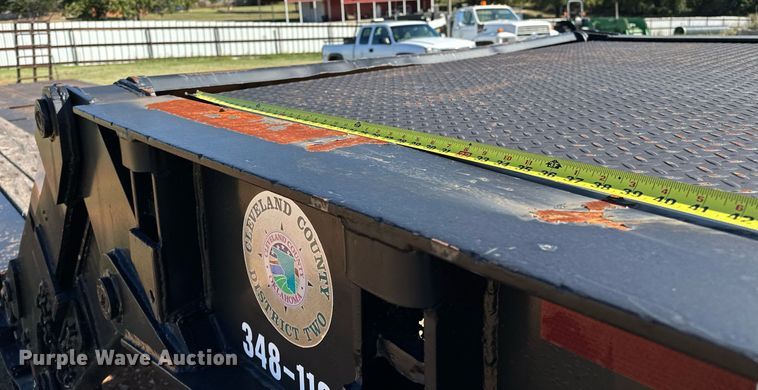 image for item NQ9524 1975 Lowboy equipment trailer