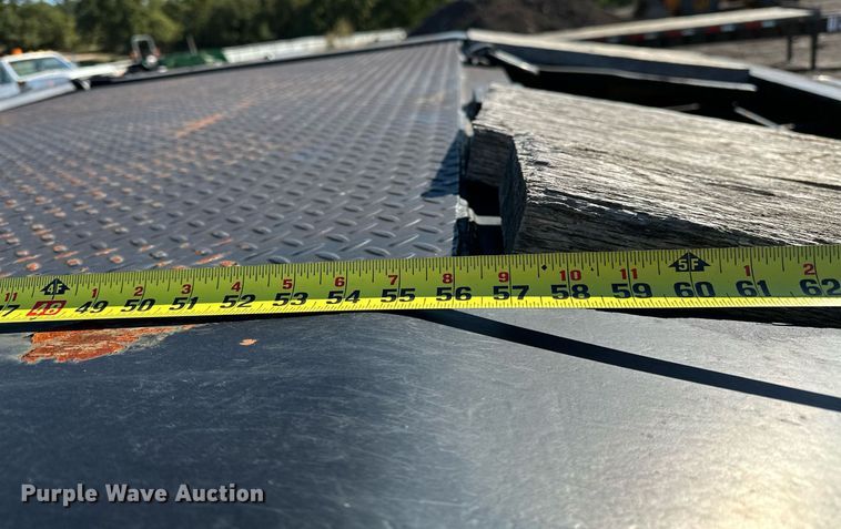 image for item NQ9524 1975 Lowboy equipment trailer