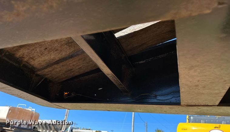 image for item NQ9524 1975 Lowboy equipment trailer