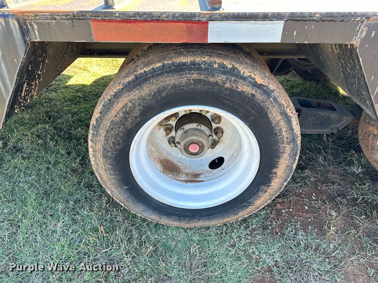 image for item NQ9524 1975 Lowboy equipment trailer