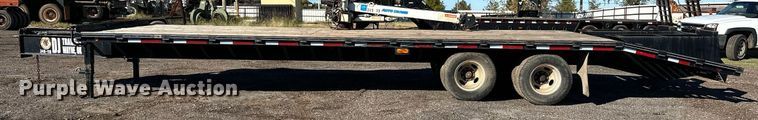 image for item NQ9529 2013 DJ flatbed trailer
