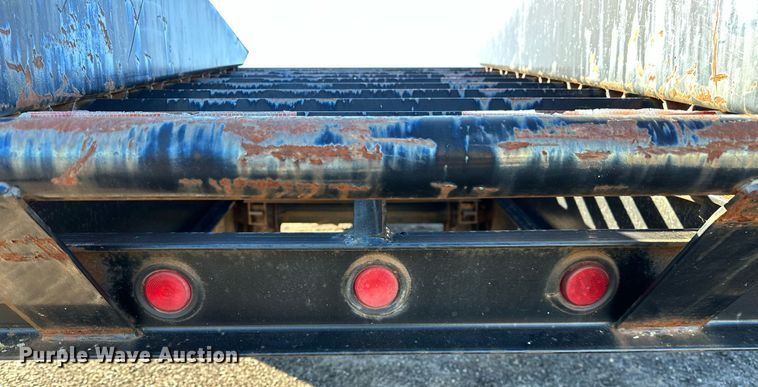 image for item NQ9529 2013 DJ flatbed trailer