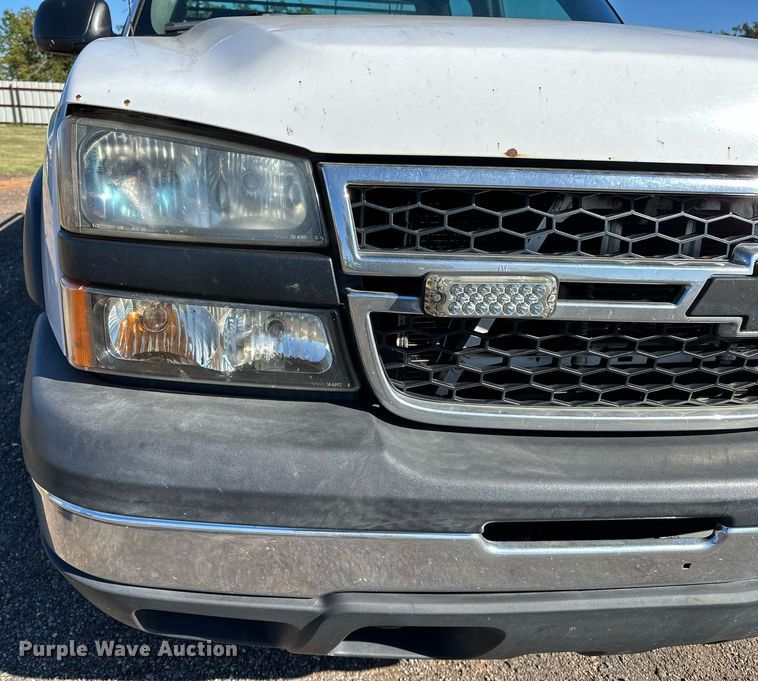 image for item NQ9530 2007 Chevrolet  Silverado 1500 Ext. Cab pickup truck