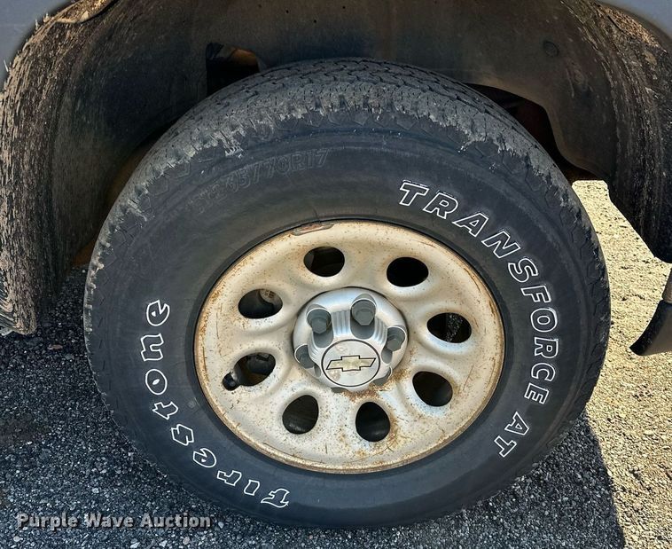 image for item NQ9530 2007 Chevrolet  Silverado 1500 Ext. Cab pickup truck