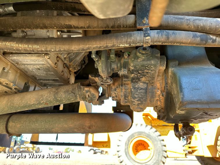 image for item NQ9531 2012 AM General  M916 winch truck