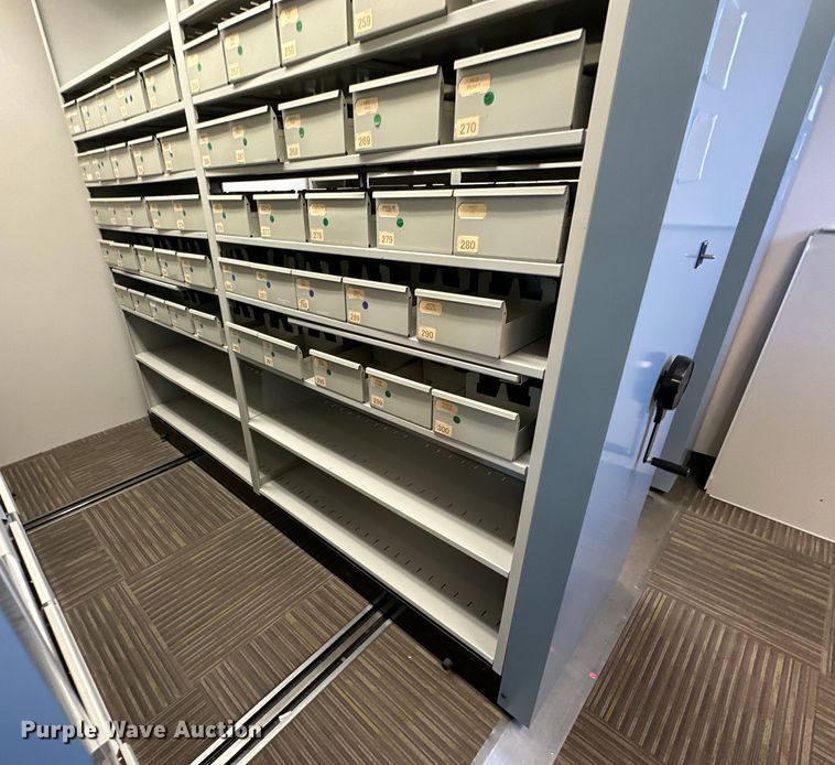 image for item NT9070 Rolling shelf