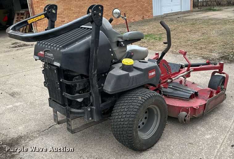 image for item NU9310 (2) ZTR lawn mowers