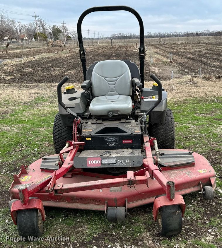 image for item NU9310 (2) ZTR lawn mowers