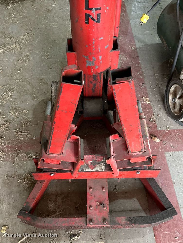 image for item NU9310 (2) ZTR lawn mowers