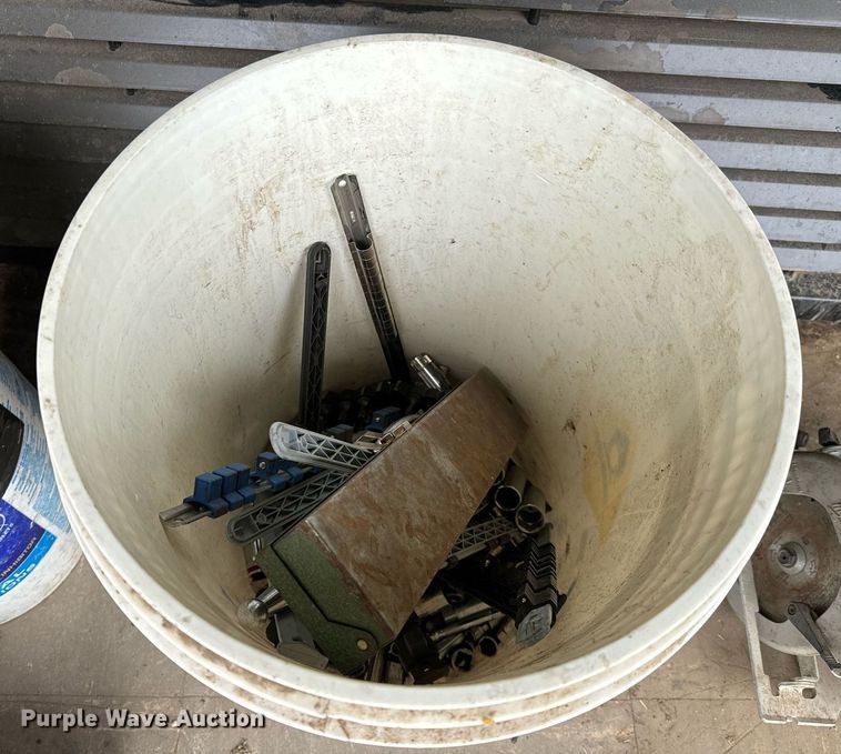 image for item NU9310 (2) ZTR lawn mowers