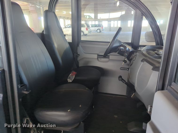 image for item NZ9415 2019 Polaris Gem E2 utility vehicle